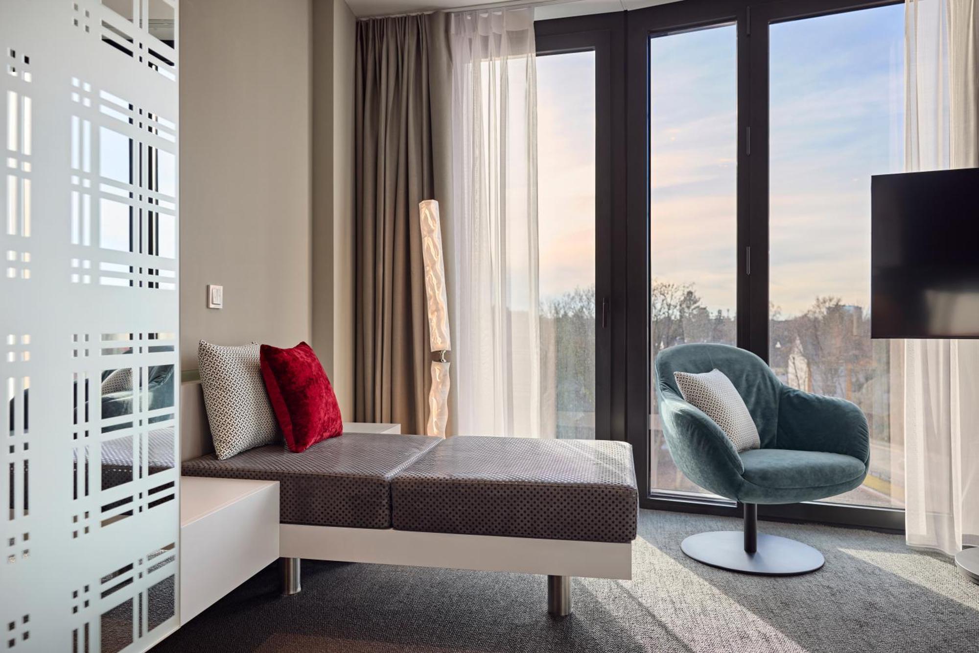 Essential By Dorint Deiker Höfe Hotel 3*